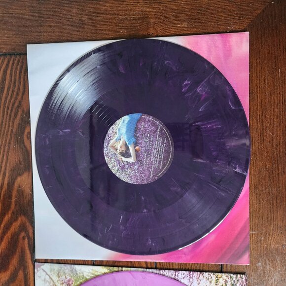 All 3 varients of Speak Now in 1 Album - Picture 2 of 4